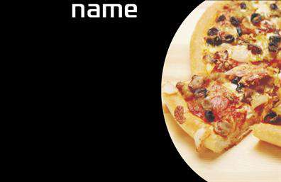 Επαγγελματική κάρτα για Διασκέδαση/ΦαγητόΑνακαλύψτε την κομψότητα και τη δημιουργικότητα με αυτή την επαγγελματική κάρτα που σερβίρει εντυπωσιακά τις υπηρεσίες σας στο τομέα της διασκέδασης και του φαγητού. Η κάρτα συνδυάζει φωτεινά χρώματα, που τραβάνε την προσοχή, με μία σύγχρονη διάταξη που αναδεικνύει τα κύρια στοιχεία επικοινωνίας. Οι εκλεπτυσμένες γραμματοσειρές ενδυναμώνουν την αισθητική της κάρτας, προσφέροντας μία αίσθηση επαγγελματισμού και φινέτσας.Το σχέδιο αποπνέει μία αίσθηση αξιοπιστίας, καλύπτοντας τις ανάγκες του επαγγελματία που επιθυμεί να δημιουργήσει μία θετική εντύπωση στους πελάτες του. Κάθε στοιχείο, από το λογότυπο έως τα στοιχεία επικοινωνίας, έχει σχεδιαστεί προσεκτικά, ώστε να αντικατοπτρίζει τη φιλοσοφία και τις αξίες της επιχείρησής σας. Επιπλέον, αυτή η επαγγελματική κάρτα προσφέρει ευελιξία στη διαμόρφωση, επιτρέποντας σας να προσθέσετε το όνομά σας, το τηλέφωνο, καθώς και άλλες πληροφορίες επικοινωνίας με άμεσο και απλό τρόπο. Με τη δυνατότητα να προβληθούν οι υπηρεσίες ή τα προϊόντα σας, μπορείτε να αναδείξετε τις ιδιαίτερες προτάσεις που έχετε.Αφήστε τη διάσταση της επαγγελματικής σας εικόνας να ξεχωρίσει με αυτή την κάρτα που θα προσέχει τις λεπτομέρειες και θα απευθυνθεί σε όλους όσοι αγαπούν τη διασκέδαση και το φαγητό.Μπορείτε να κάνετε όποιες αλλαγές θέλετε μέσω του online σχεδιαστικού εργαλείου.