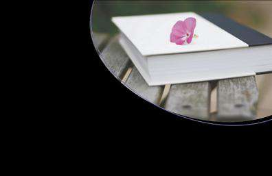 Επαγγελματική κάρτα για Καθηγητές ΚινεζικώνΗ επαγγελματική κάρτα για καθηγητές Κινεζικών είναι σχεδιασμένη με σκοπό να εντυπωσιάσει και να μεταδώσει αμέσως την επαγγελματική σας ταυτότητα. Το μοντέρνο σχέδιο συνδυάζει απαλά και εκλεπτυσμένα χρώματα, δημιουργώντας μία ισχυρή οπτική παρουσία. Η διάταξη της κάρτας είναι προσεκτικά μελετημένη ώστε να προβάλλει το όνομα και τα στοιχεία σας με σαφήνεια, χρησιμοποιώντας μια κομψή γραμματοσειρά που ενισχύει την αναγνωσιμότητα.Η αισθητική αυτής της κάρτας αντικατοπτρίζει την αξιοπιστία και τον επαγγελματισμό του συγκεκριμένου επαγγέλματος, προσδίδοντας μία αίσθηση κύρους στους πελάτες σας. Τα στοιχεία που περιλαμβάνονται, όπως η εικόνα και το λογότυπο, είναι επιλεγμένα με φροντίδα, ενισχύοντας την επαγγελματική σας εικόνα.Η δυνατότητα προσθήκης στοιχείων όπως όνομα, τηλέφωνο και διεύθυνση email διασφαλίζει ότι η κάρτα μπορεί να προσαρμοστεί ανάλογα με τις ανάγκες σας, γεγονός που την καθιστά ιδανική για κάθε καθηγητή Κινεζικών. Επιπλέον, μπορεί εύκολα να προβάλει τις υπηρεσίες σας, ελκύοντας ενδιαφερόμενους μαθητές.Αυτή η επαγγελματική κάρτα σάς βοηθά να ξεχωρίσετε και να αφήσετε μια θετική εντύπωση στους πελάτες σας, ενισχύοντας τις επαφές σας. Μπορείτε να κάνετε όποιες αλλαγές θέλετε μέσω του online σχεδιαστικού εργαλείου.